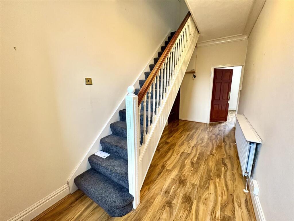Ent Hall.jpg
