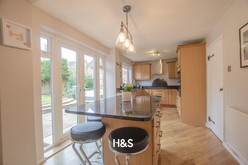 6 Starbold - kitchen 3.jpg