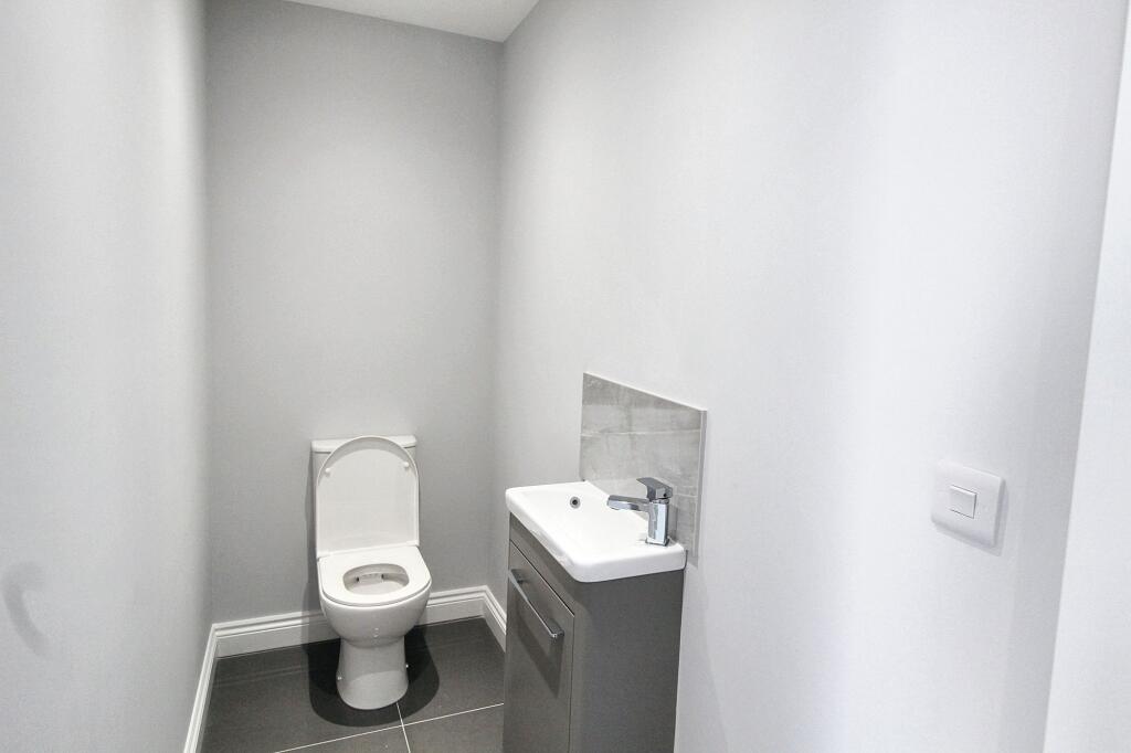 DOWNSTAIRS CLOAKROOM