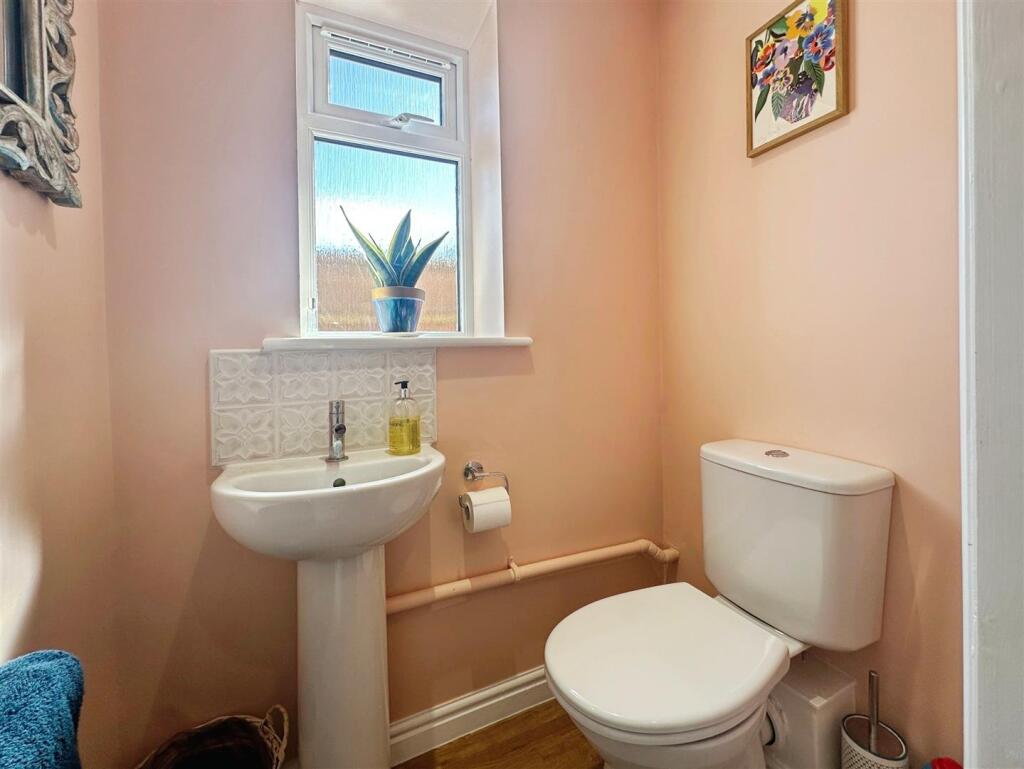 6e3cf396--4D60-808B-905B153F4A36-70527-0000339D0DB