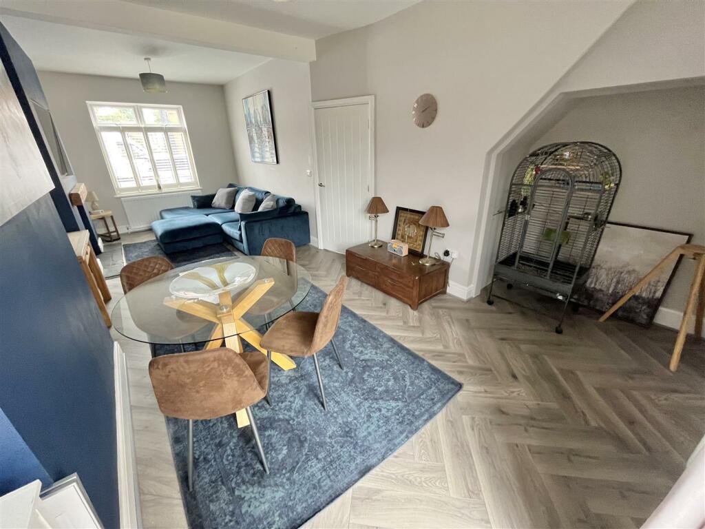 Dining Room Aspect 3.jpg