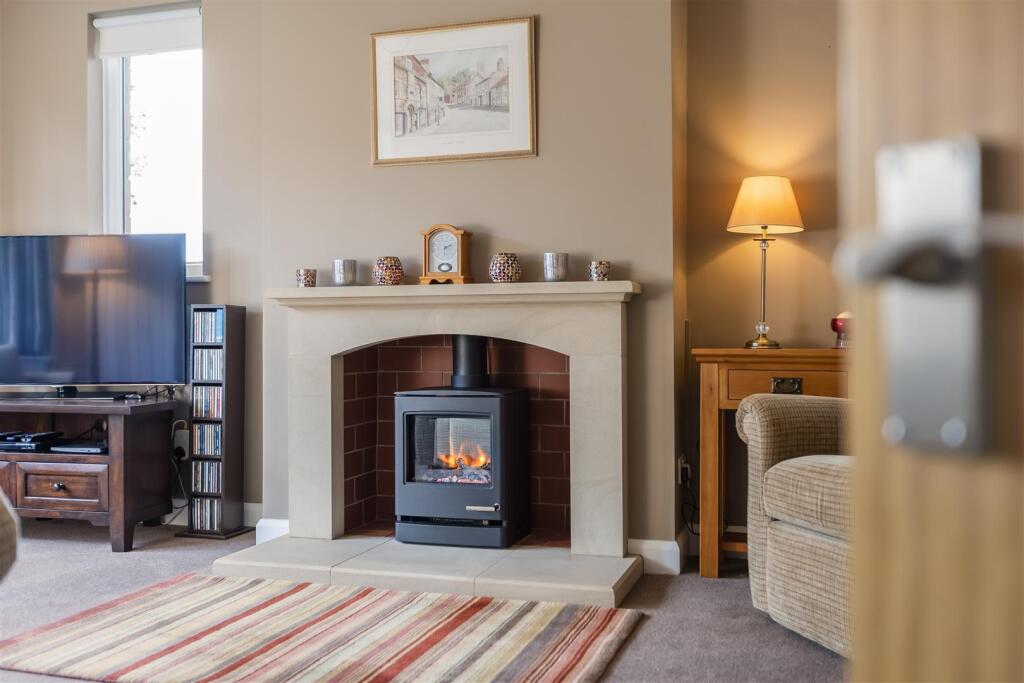 Haydon Croft Reception Room-4.jpg