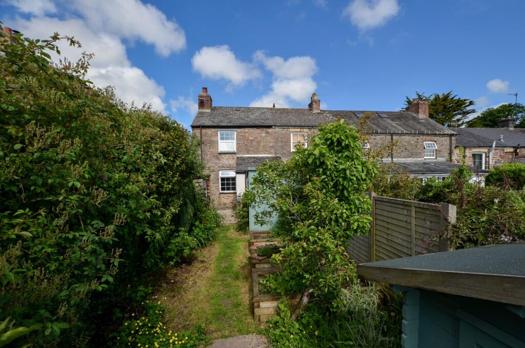 To Book A Viewing Call TPS Lostwithiel on 01208 87