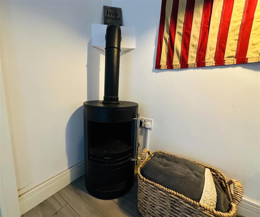 Photo 20-10-2025, 11 21 46.jpg