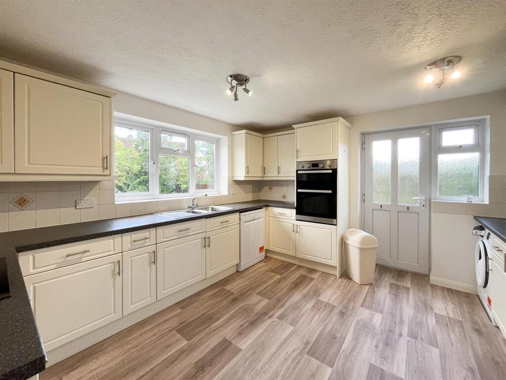 KITCHEN EDITED.jpg