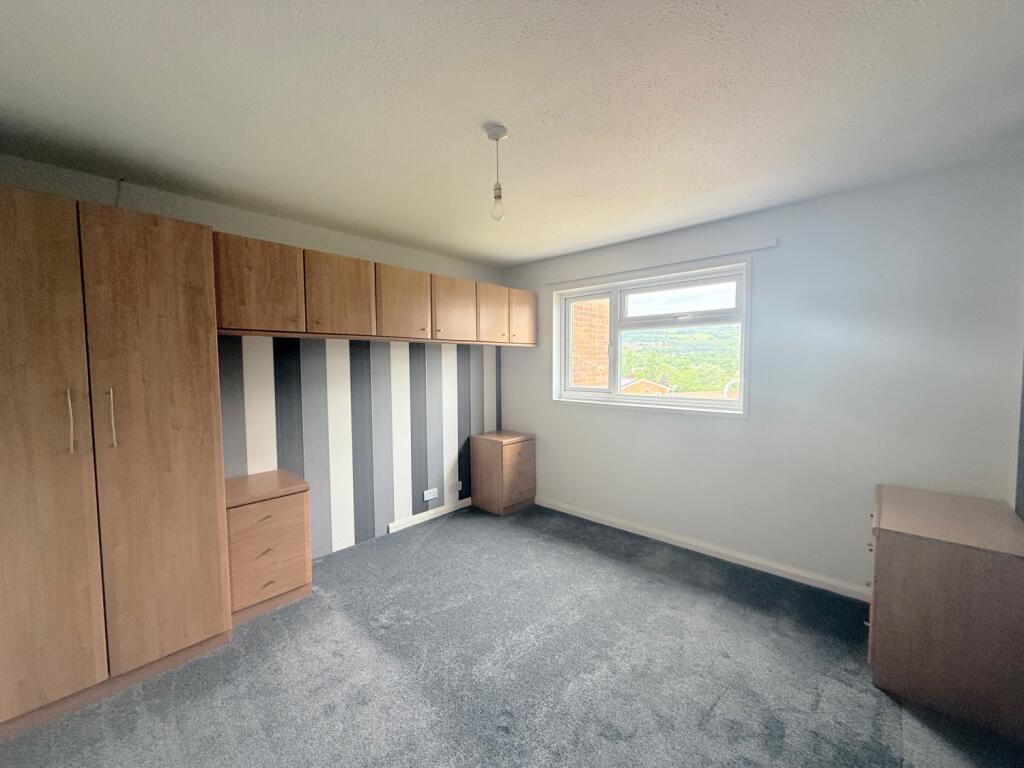 6E12BB91-0C9A-40FE-9025-39833AEA6736