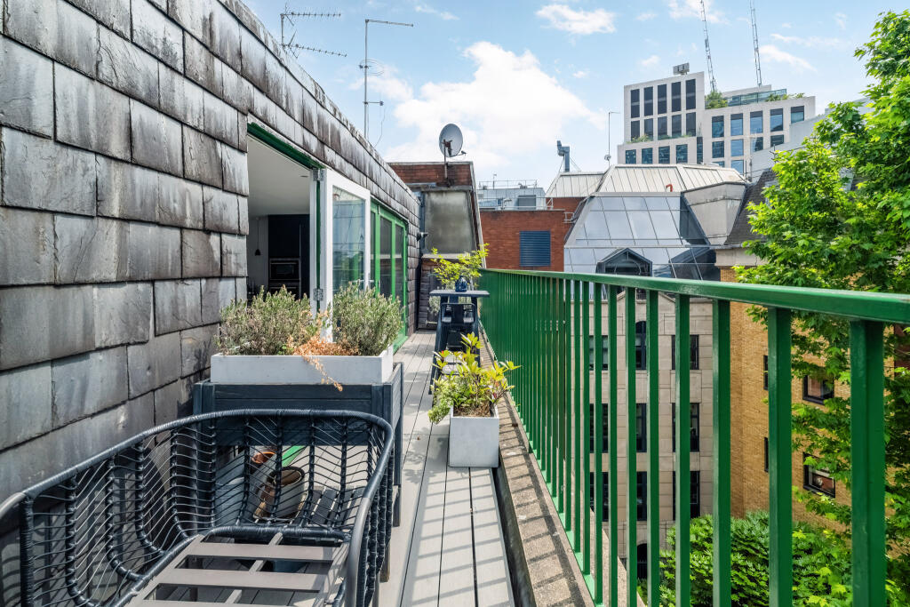 F8_Mitre_Street_006_LowRes.jpg