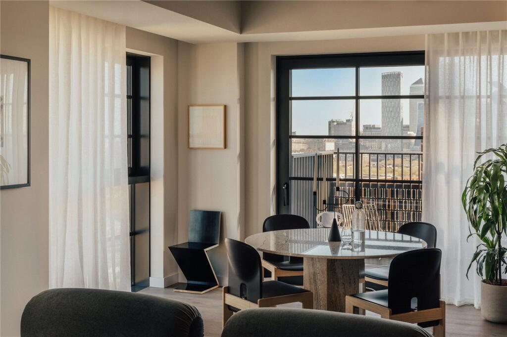Living Room / View