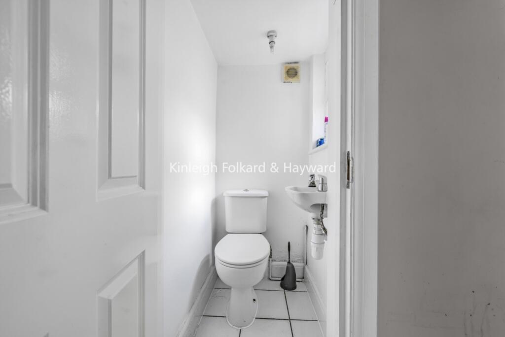 ddcf7180-18d7-4b08-b