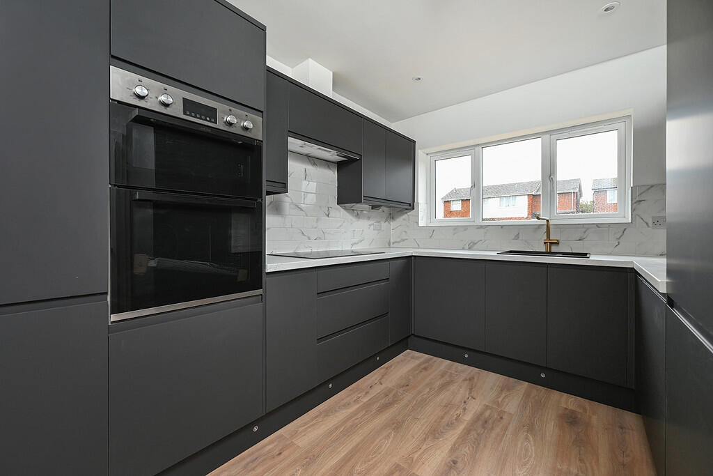 12 Village Way (8...