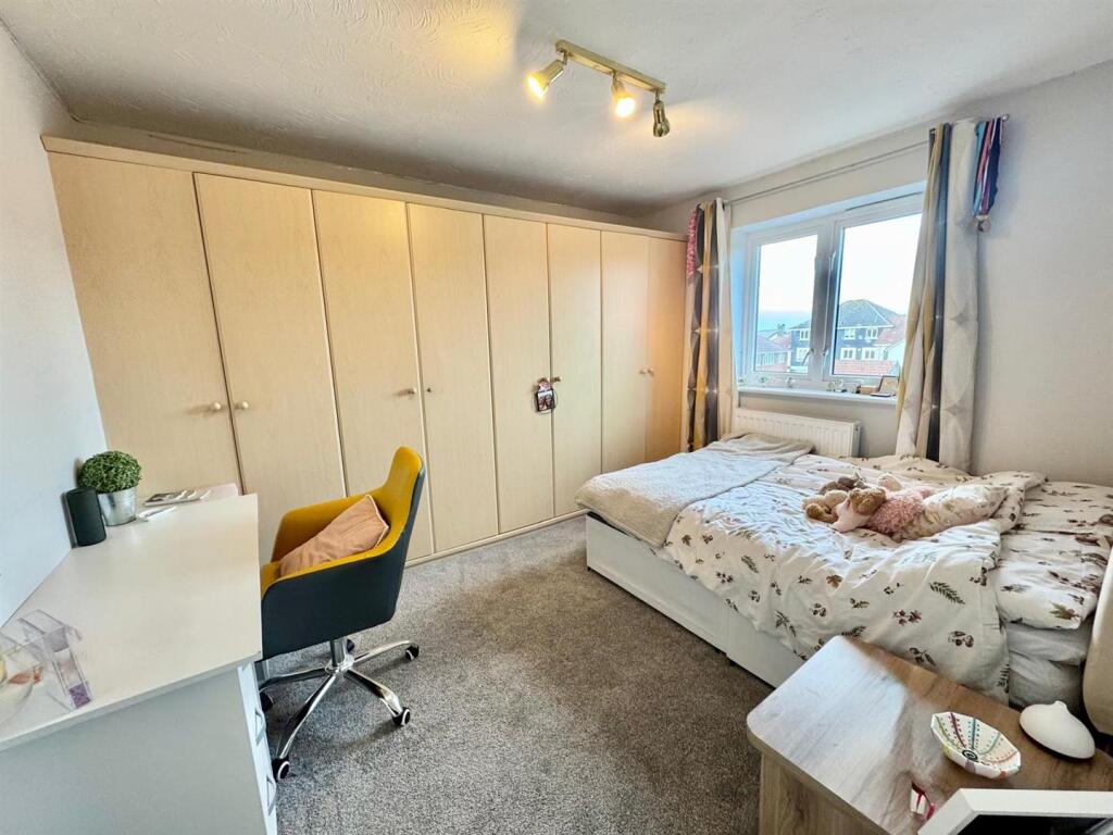 PHOTO-2025-10-11-09-46-07 (4).jpg