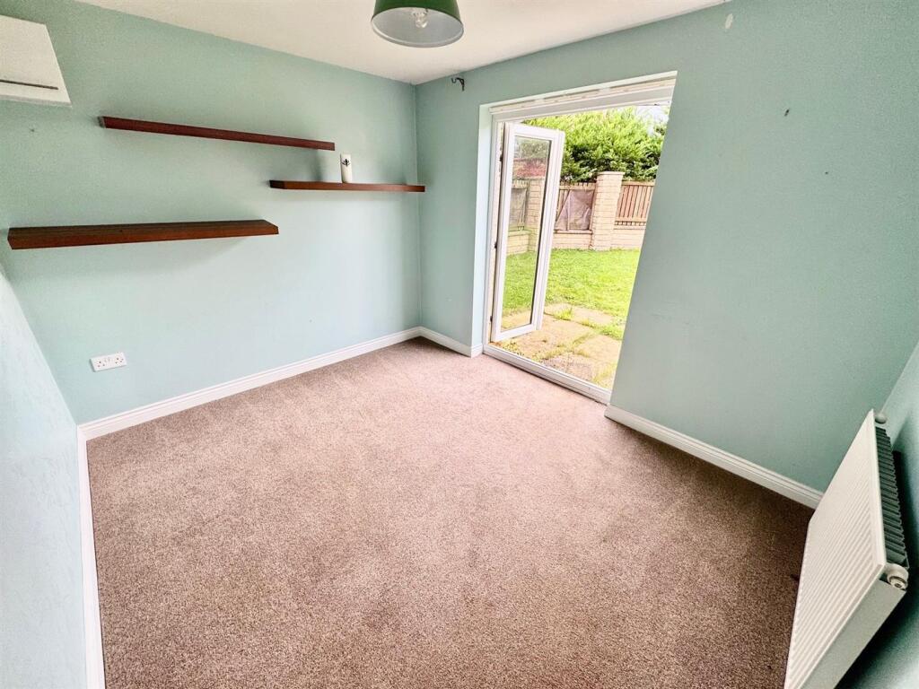 Dining room.jpg