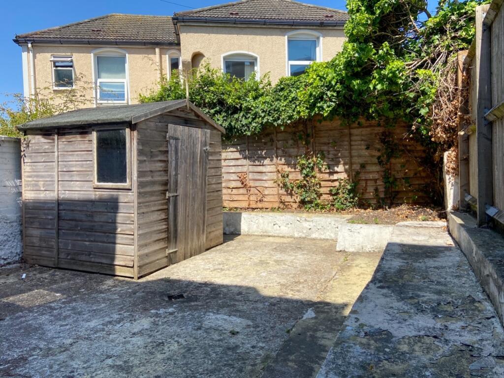 3 Elm Grove Outside Area (2)