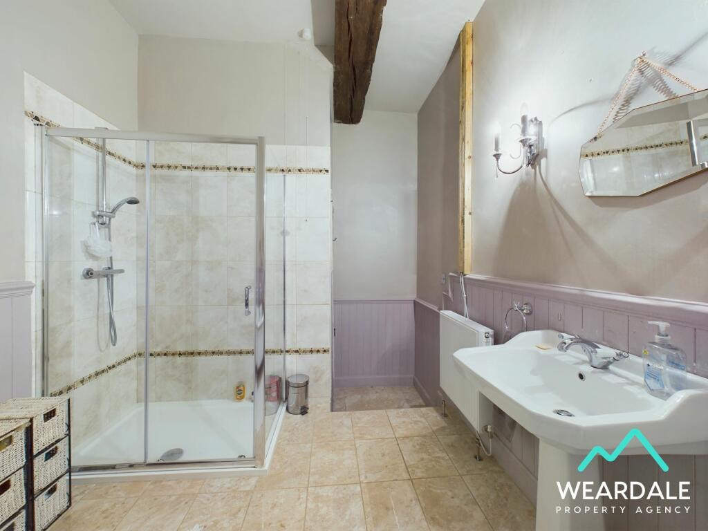 Bedroom 4 En-suite