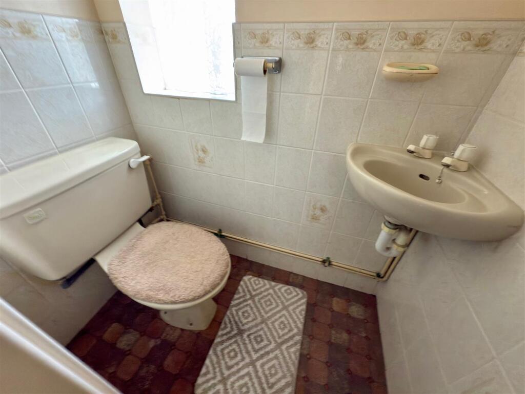 WC.jpg