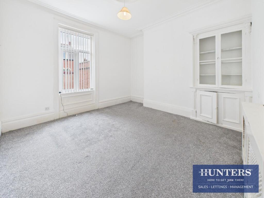 Dining Room/Bedroom 3