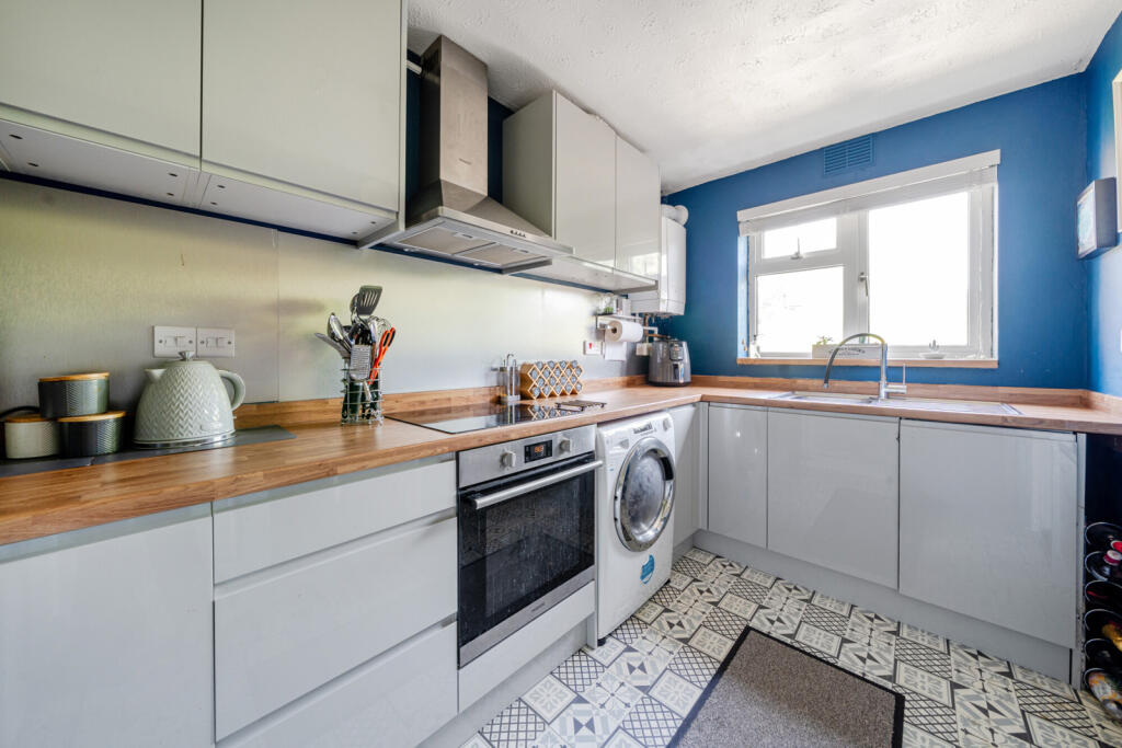 1303840-10-684c13...