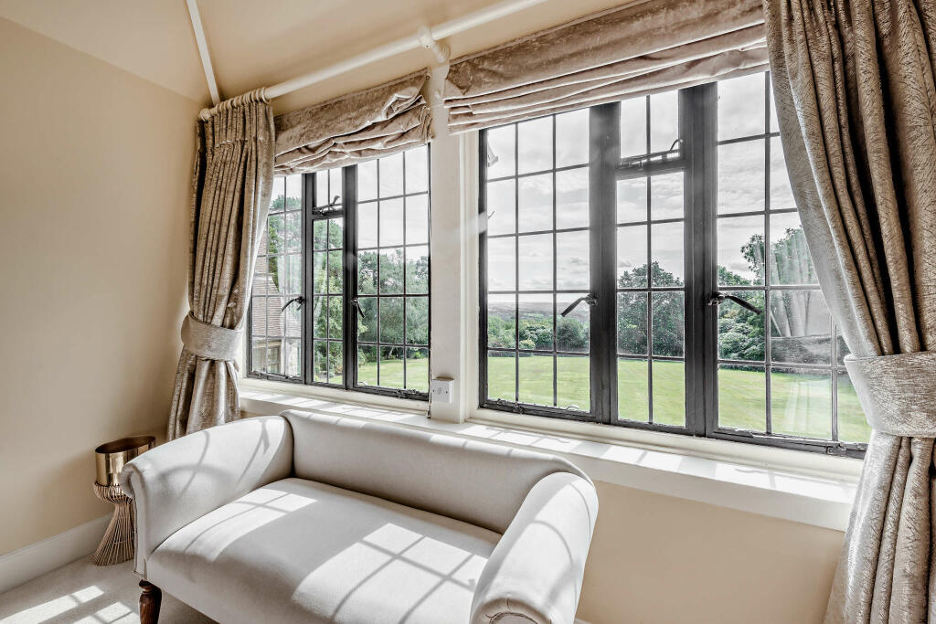 8567717-interior31-800