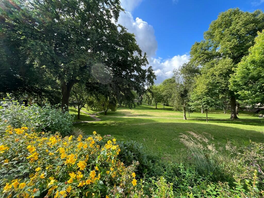 WINCKLEY SQUARE