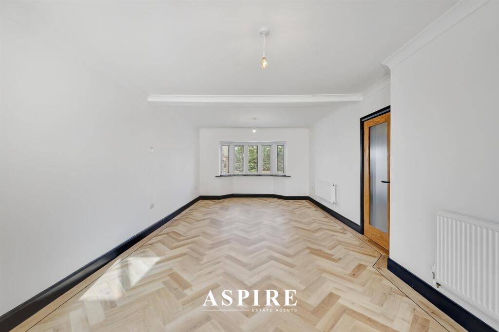 Aspire Estate Agents33.jpg