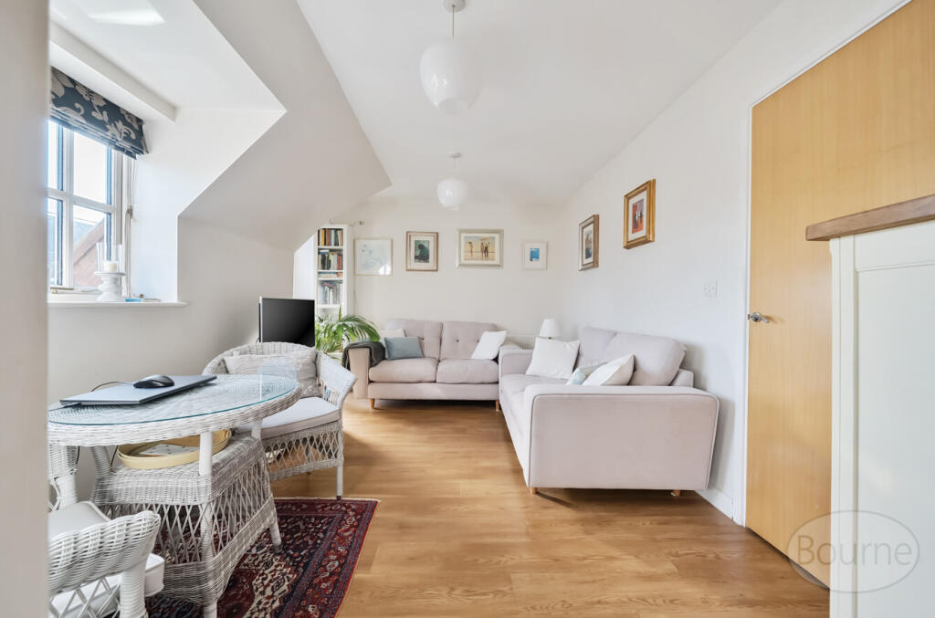 58f67dde-3628-495...