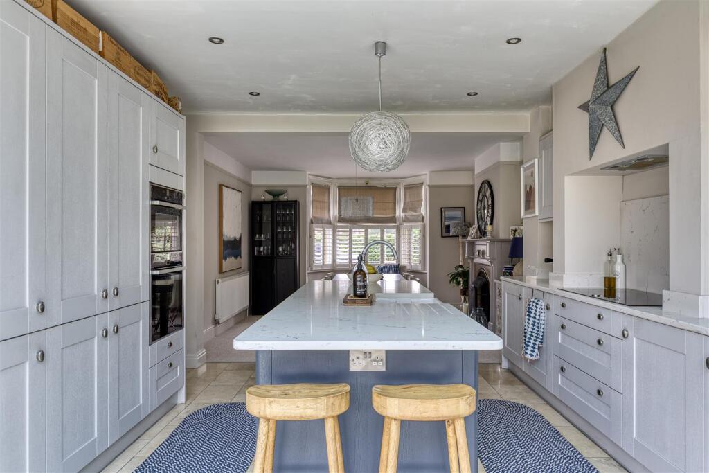 Fabulous Open Plan Living Kitchen/Dining