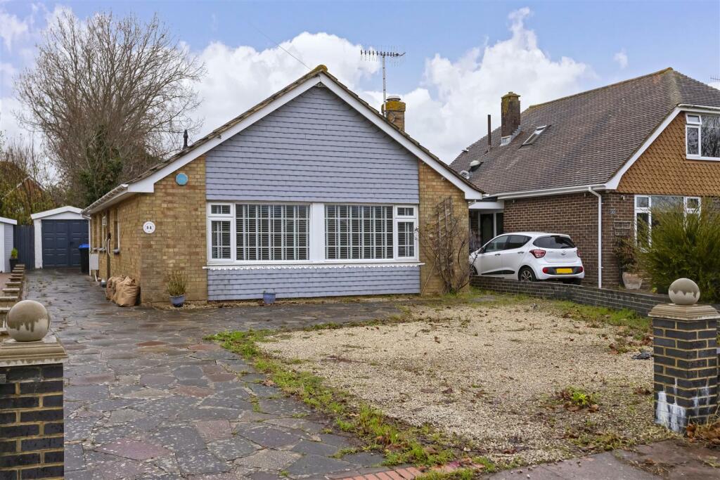 Windermere Crescent_1.jpg