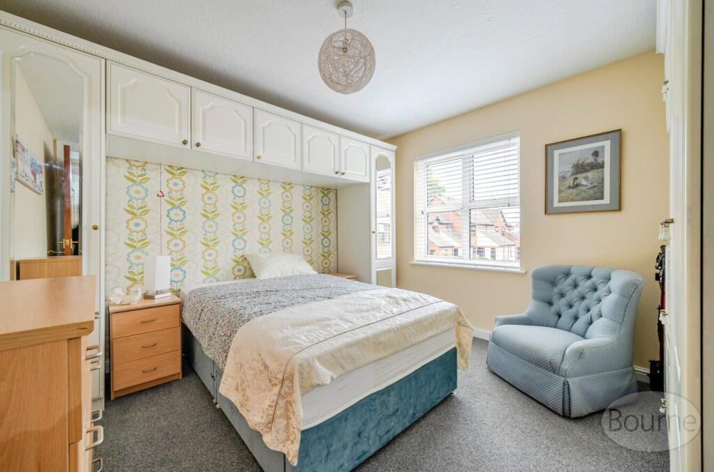 7aa9dff9-ae85-408...