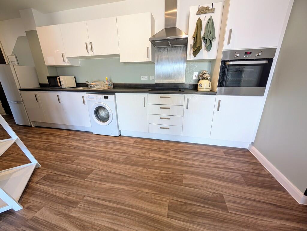 PXL_20250305_1116...