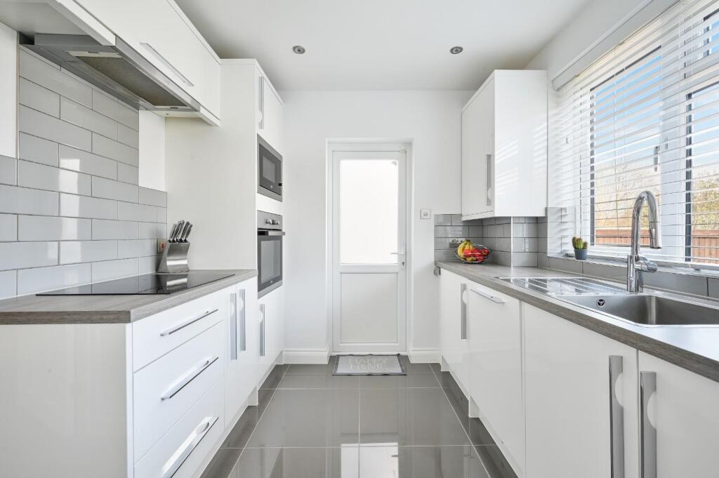 BROWNING AVENUE,  (2).jpg