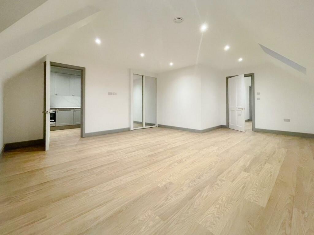 Living to Kitchen-Breakfast.jpg