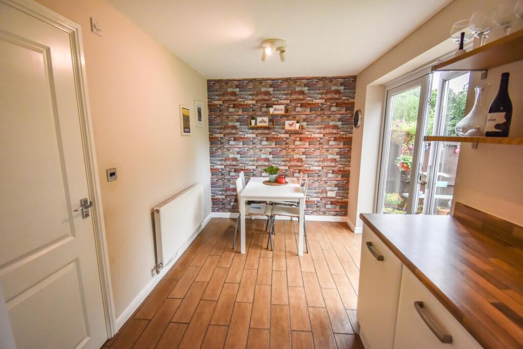Kitchen/Breakfast