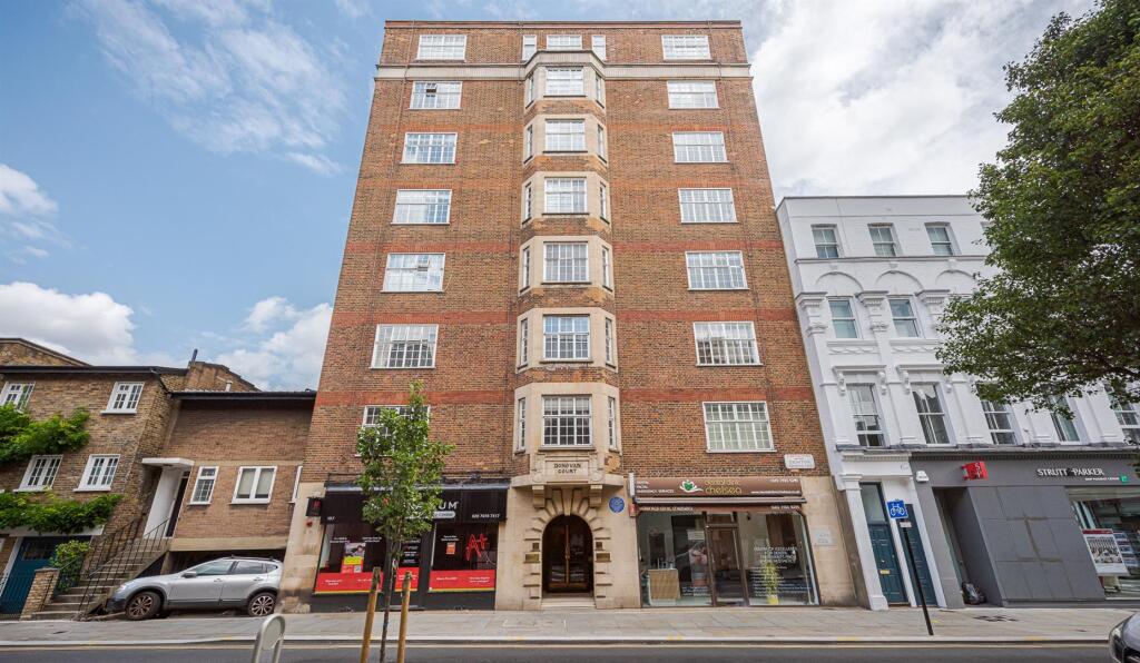 Donovan Court 14-2-2. Low Res.jpg