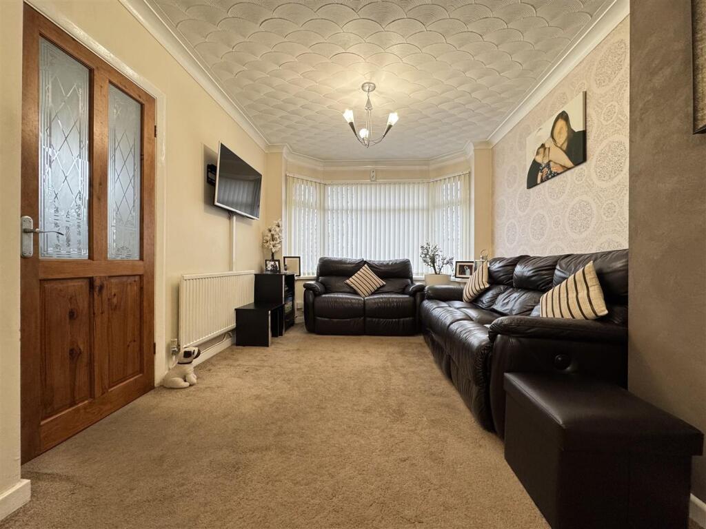 IMG_8870 (Large).JPG