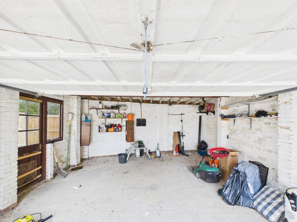 CAM04018G0-PR0234...