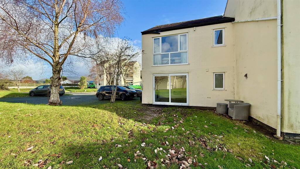 ground floor flat