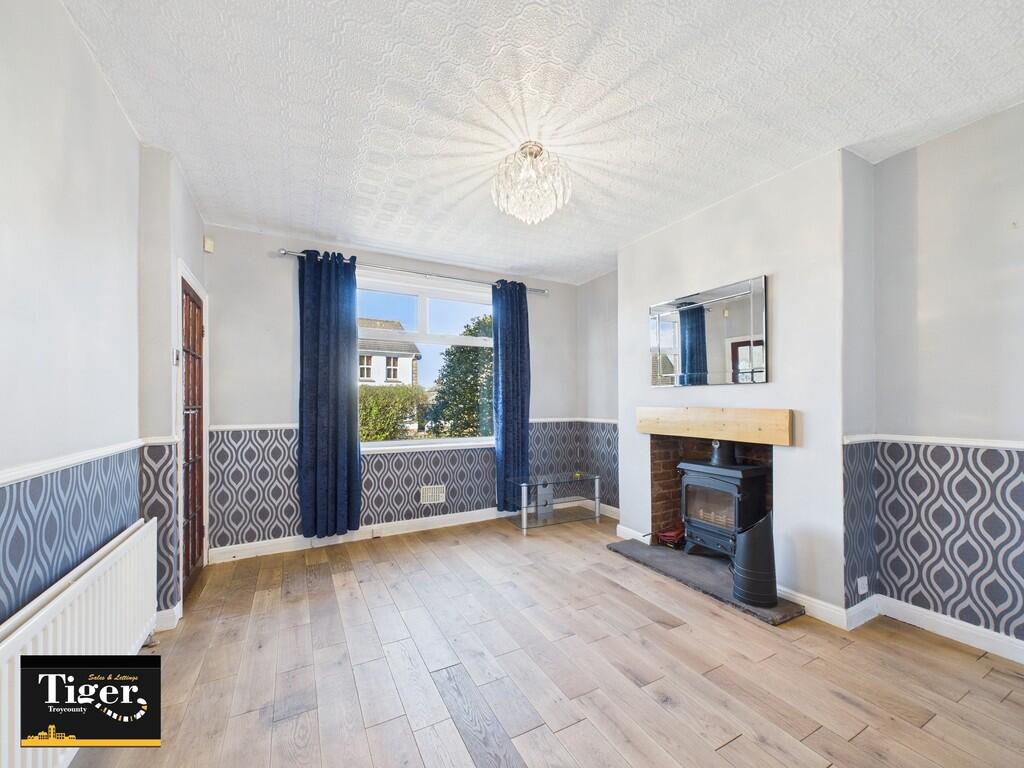 CAM02176G0-PR0534...