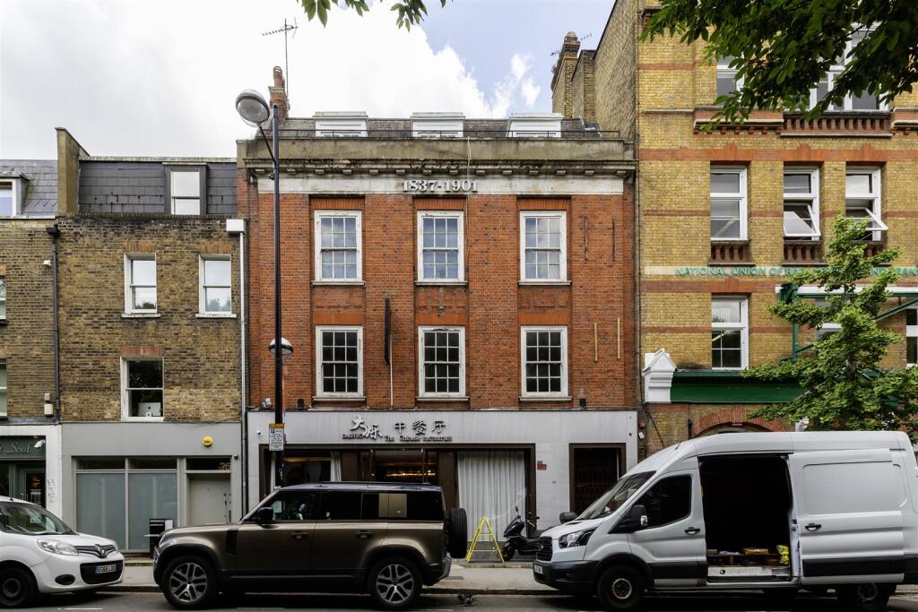 Flat A, 37 Chalton Street -11.jpg