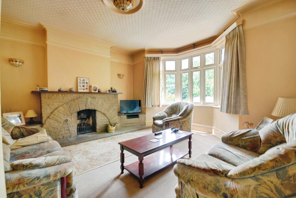 pbox-living_room-297869.jpg