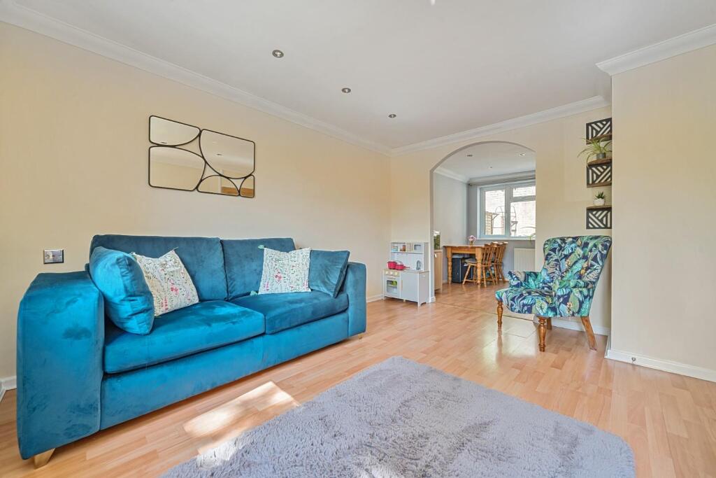 1293761-28-6828707157eee-ARW1293761-28-6828707157e