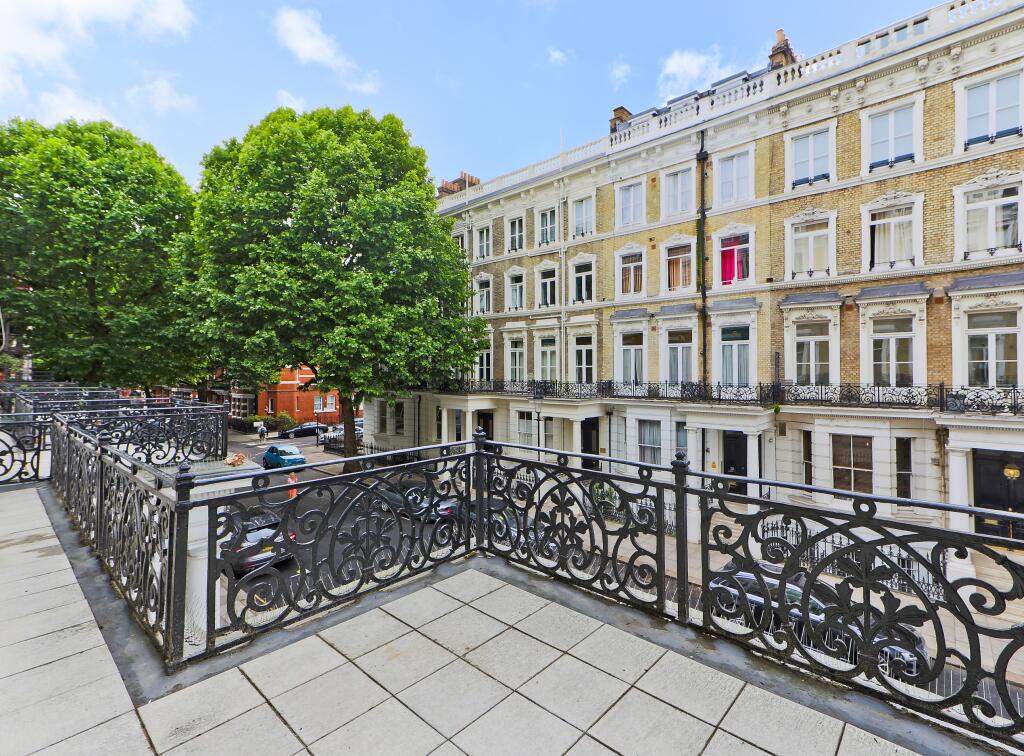 Grenbeck Court, SW5