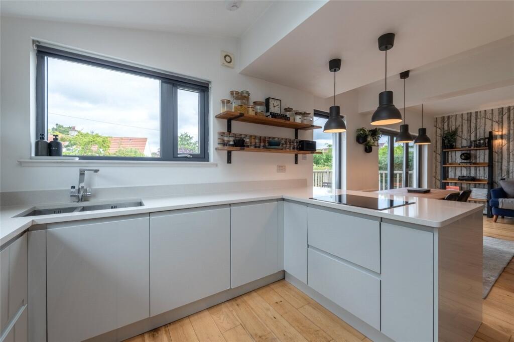 Lovedale Avenue 1223
