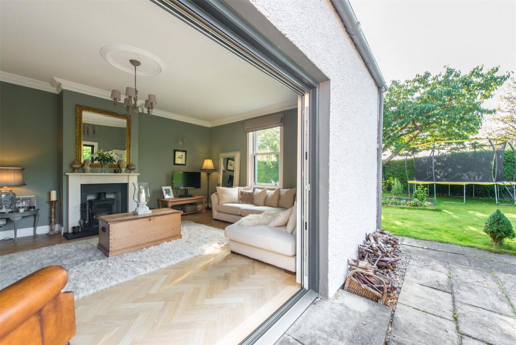 Sitting-Patio