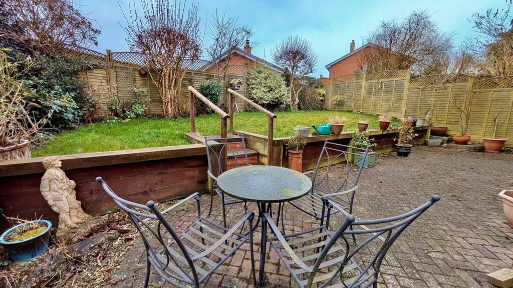 PXL_20250211_1212...