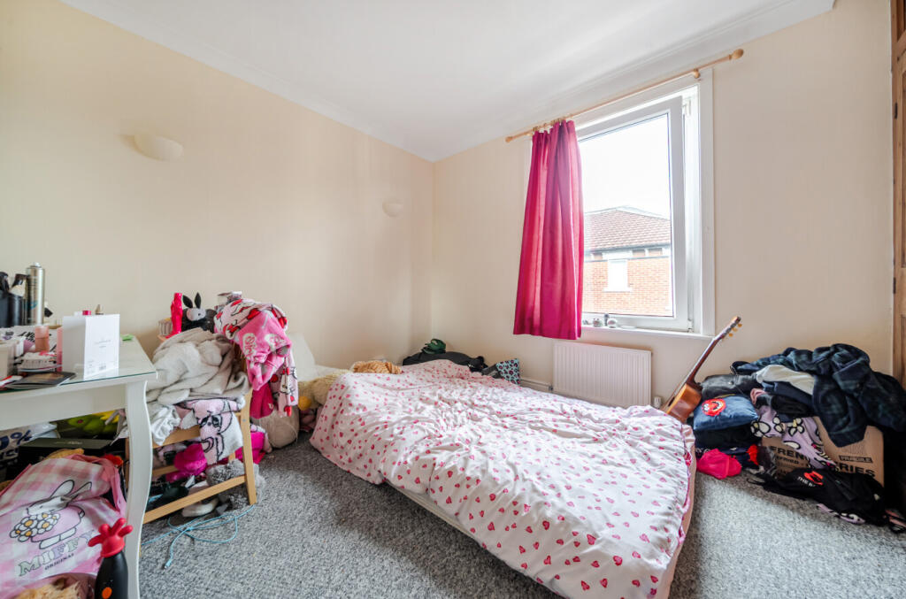 1348581-9-68b974c...