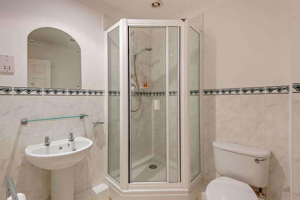 8635453-interior18-800.jpg