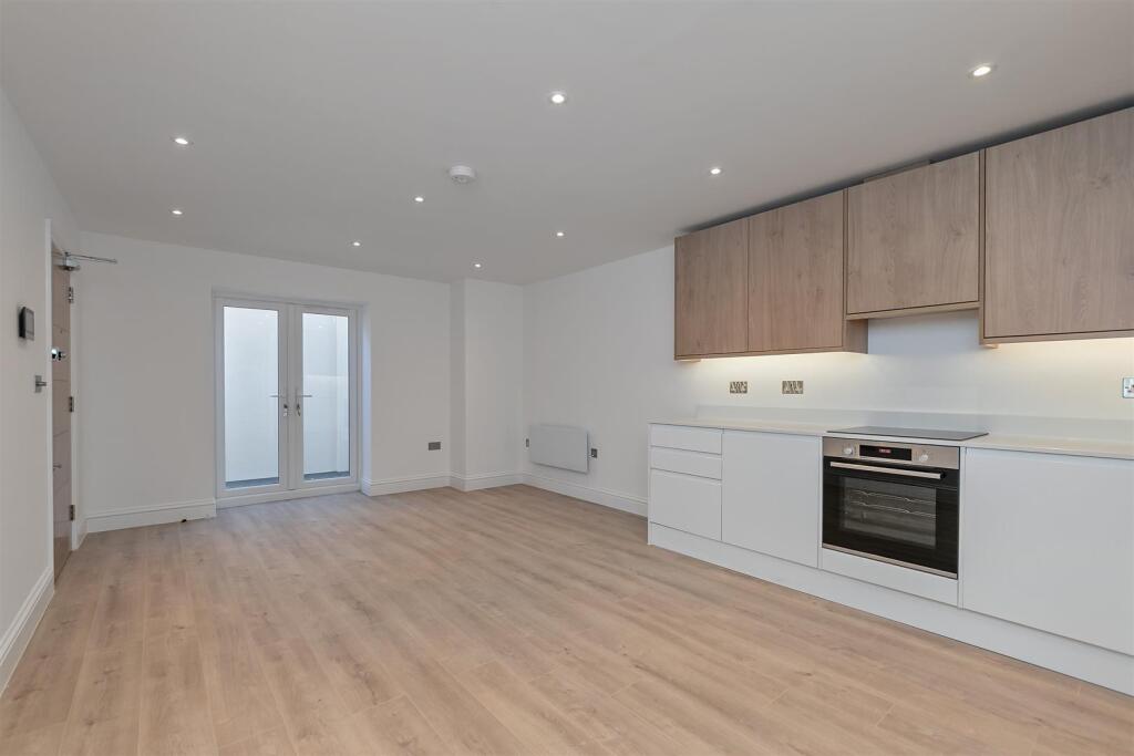 382HatfieldRoad-38.jpg