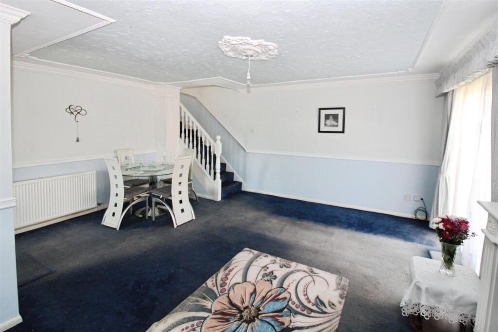 Lounge and Dining Area