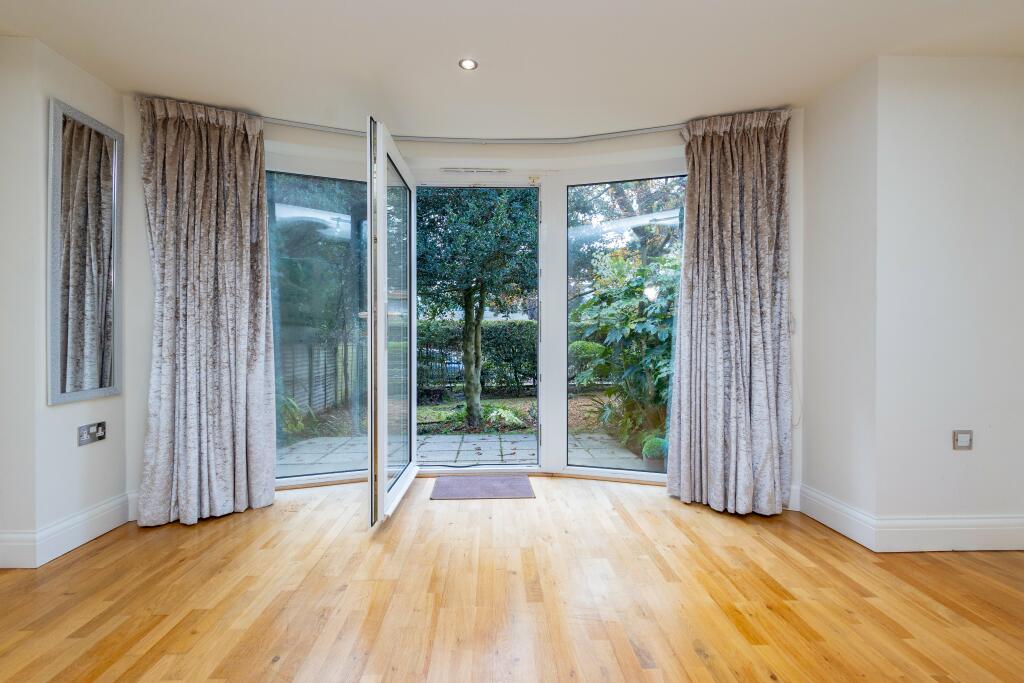 20241128-_6M_2329-Ed