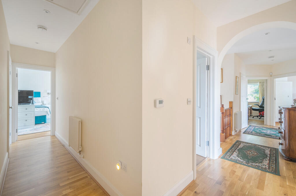 39-6821f4fb834de-...